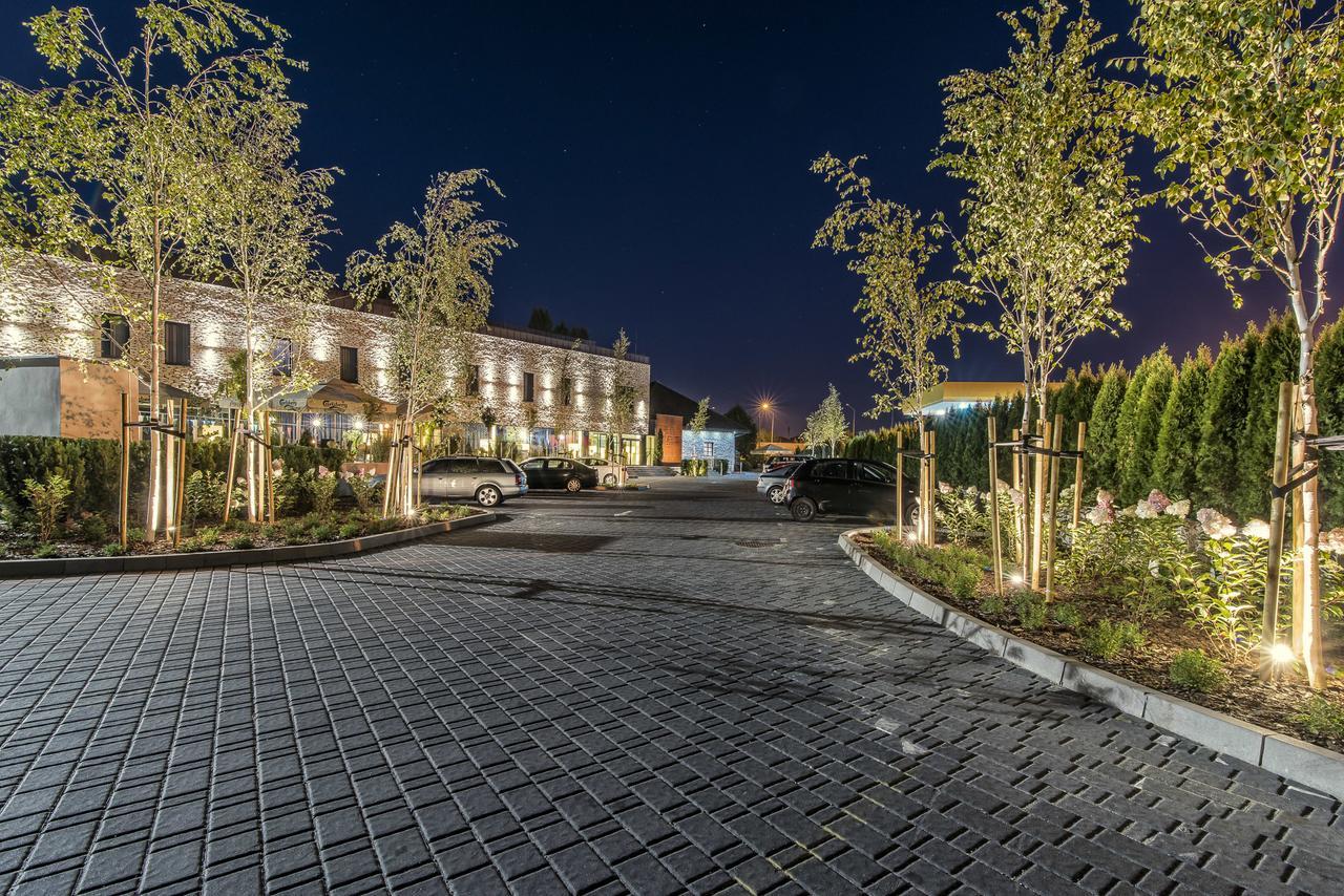 Edels Hotel Chelm Ngoại thất bức ảnh